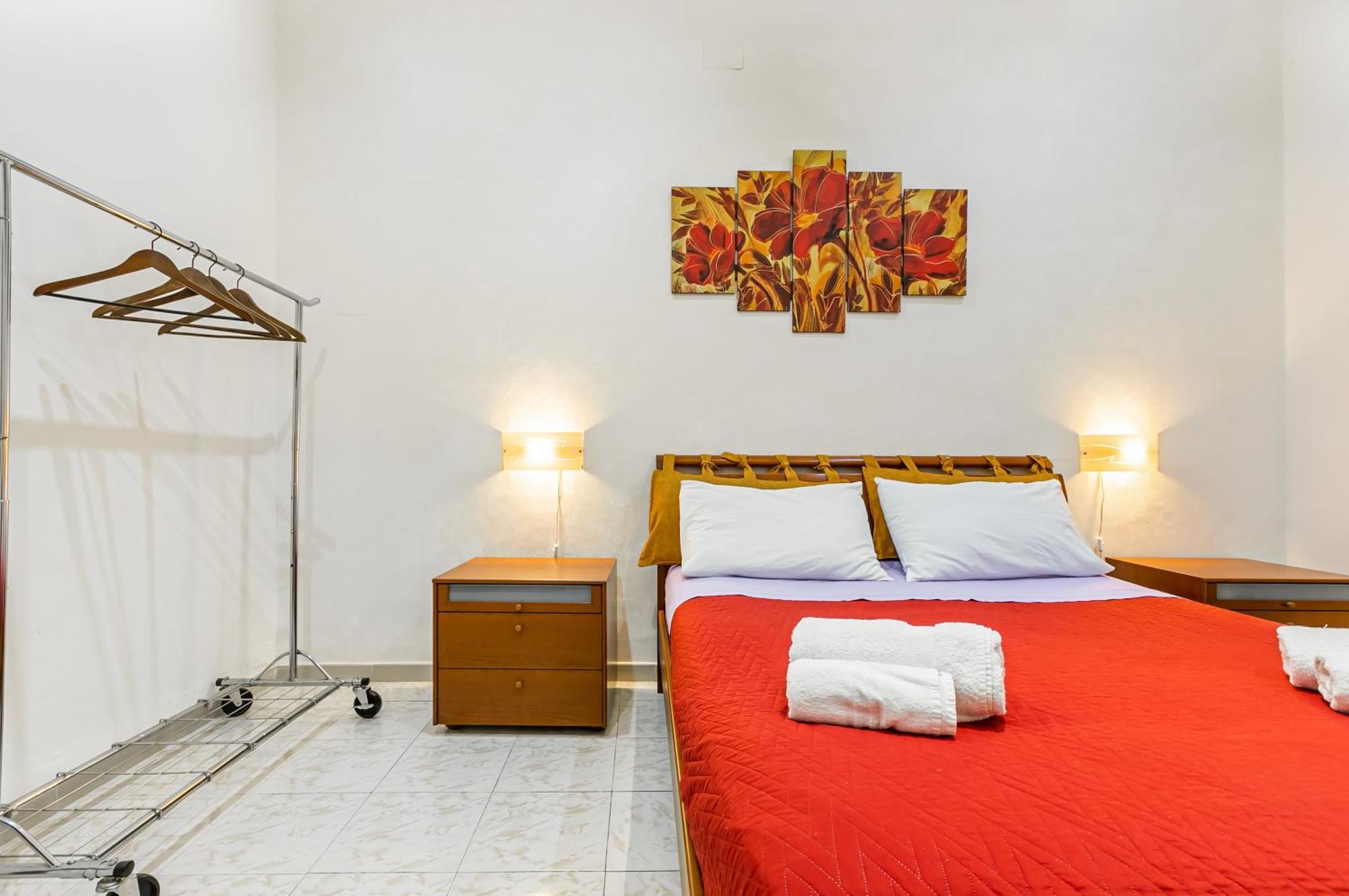 Corso Dei Mille Railway Apartment 팔레르모 외부 사진