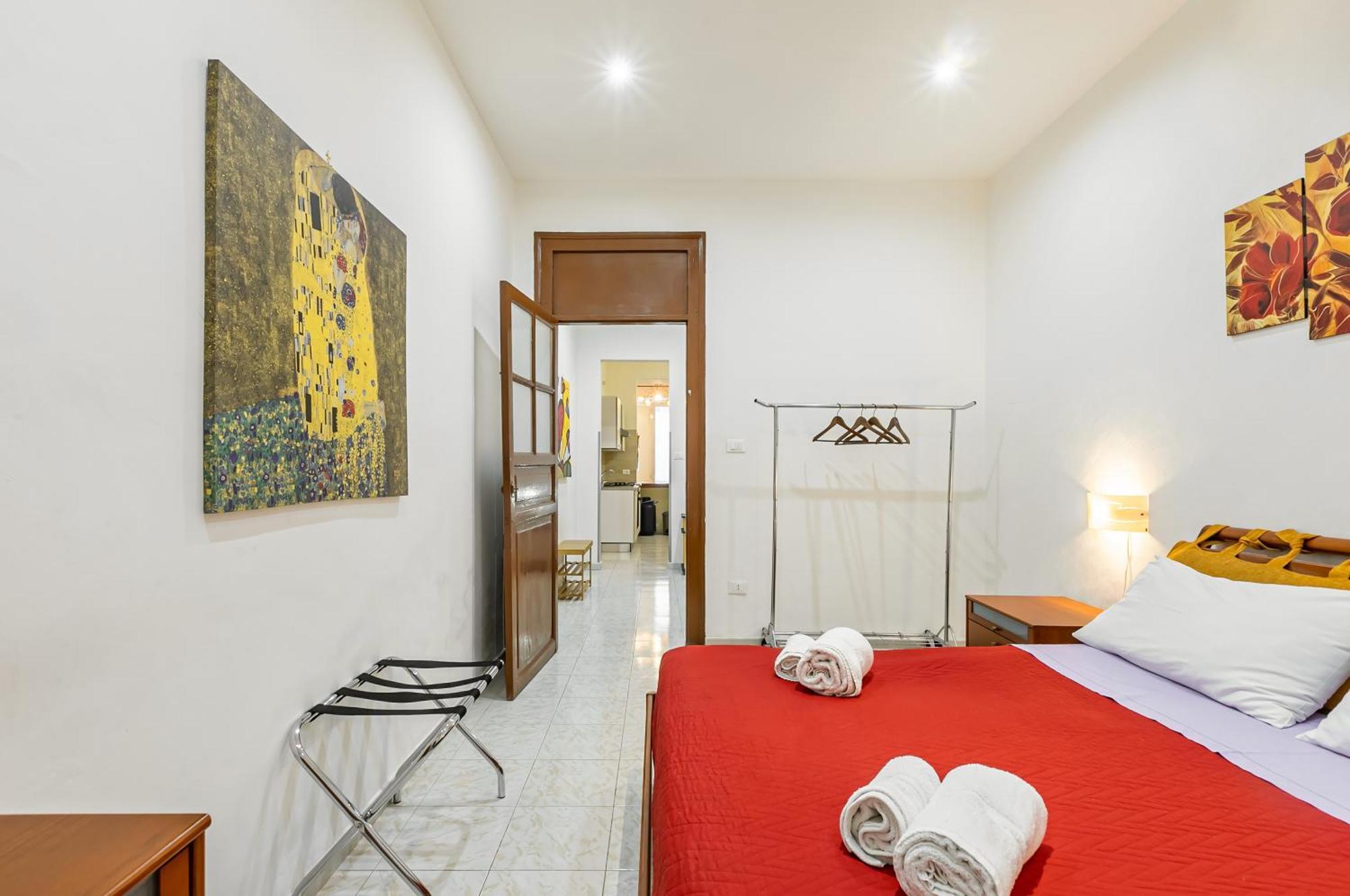 Corso Dei Mille Railway Apartment 팔레르모 외부 사진
